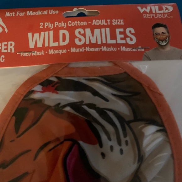 Animal masks - Picture 2 of 3